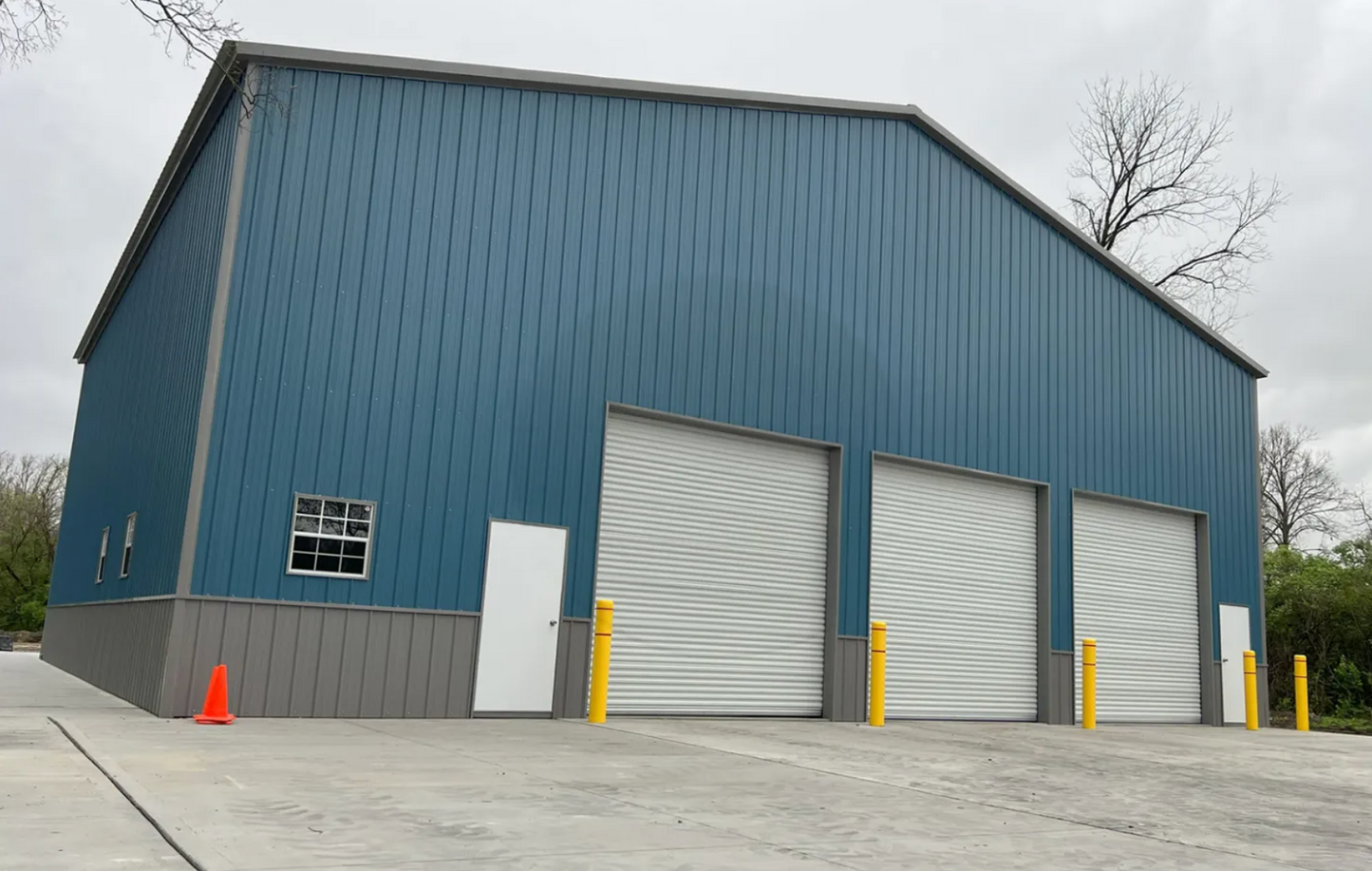 50' x 50' x 18' | Commercial Building