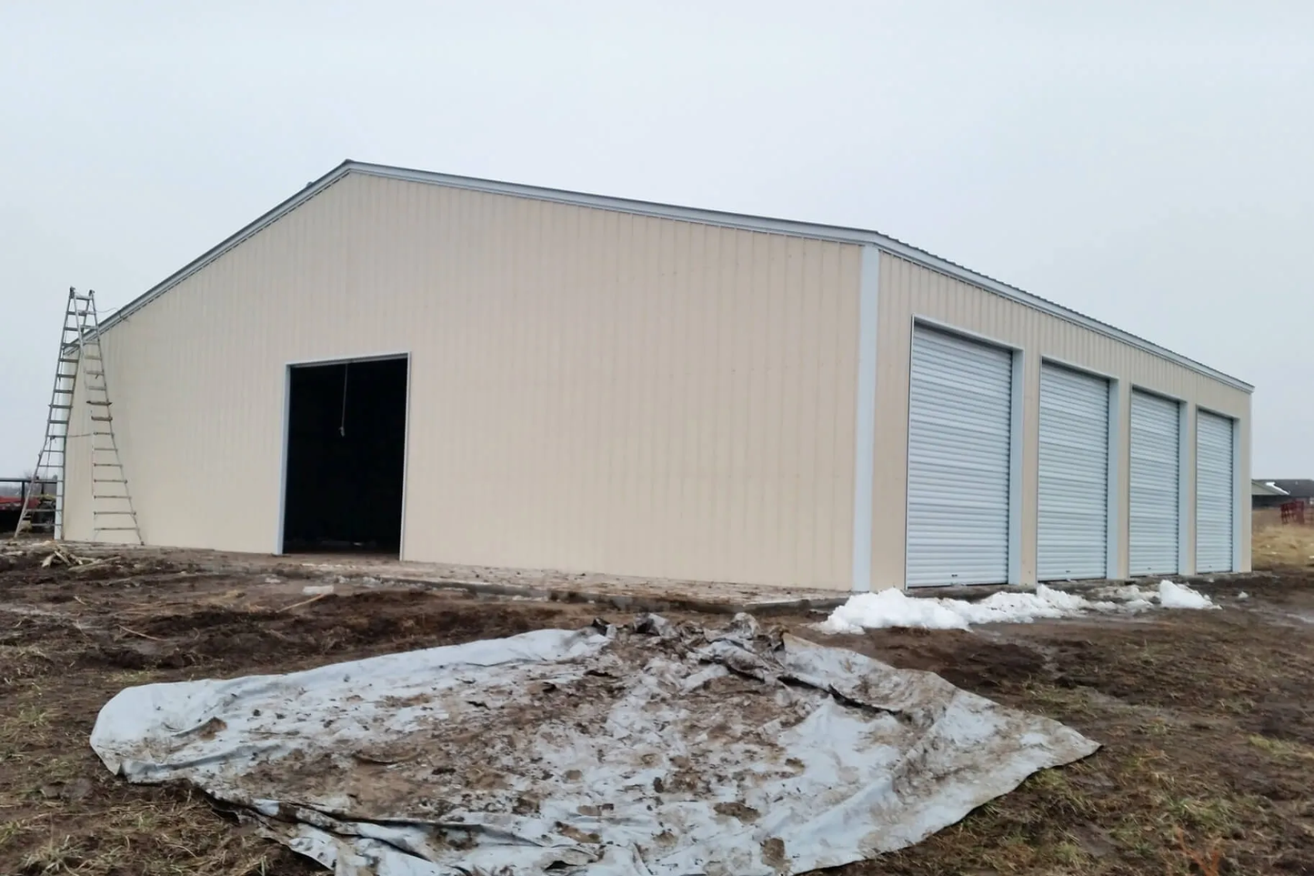 60' x 60' x 16' | Commercial Building