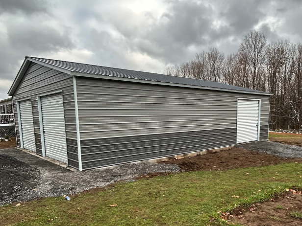 22' x 40' x 10' | Garage