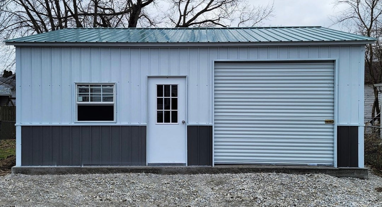 18' x 25' x 9' | Garage