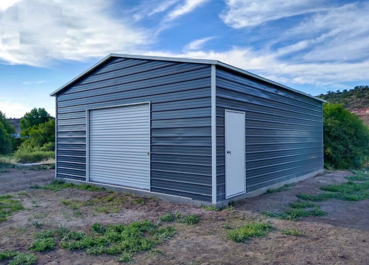 20' x 25' x 10' | Garage