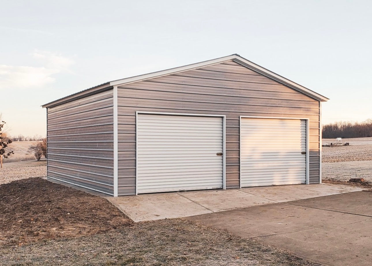 24' x 20' x 9' | Garage