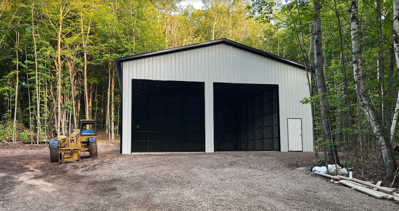 40' x 50' x 16' | Commercial Building