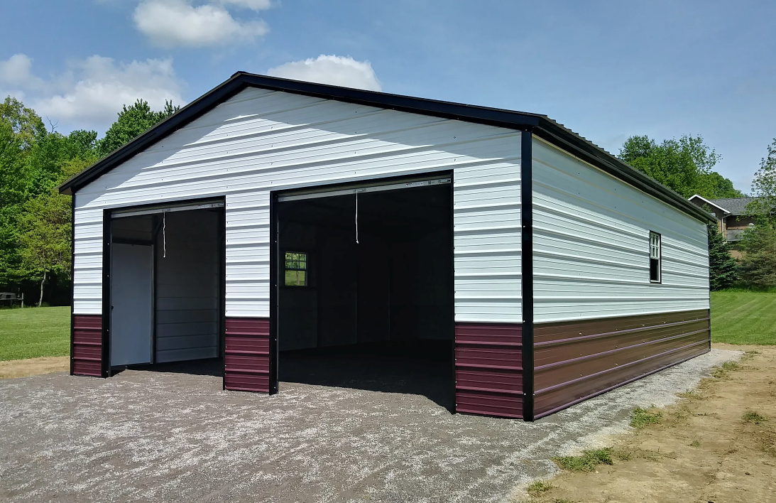 22' x 25' x 9' | Garage