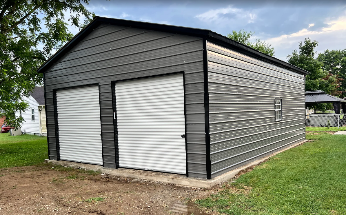 22' x 30' x 10' | Garage