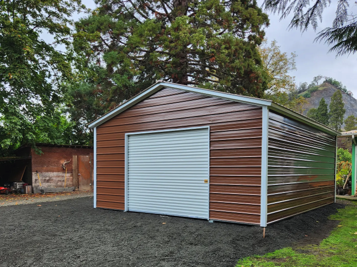 20' x 25' x 9' | Garage
