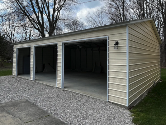 24' x 35' x 9' | Garage