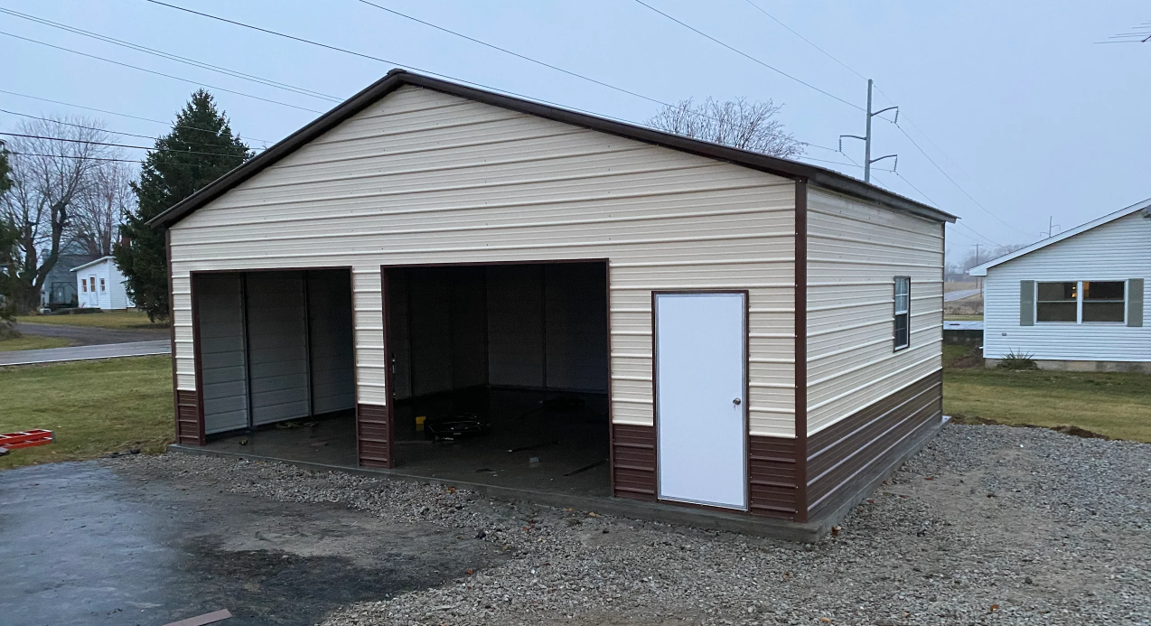 30' x 25' x 10' | Garage