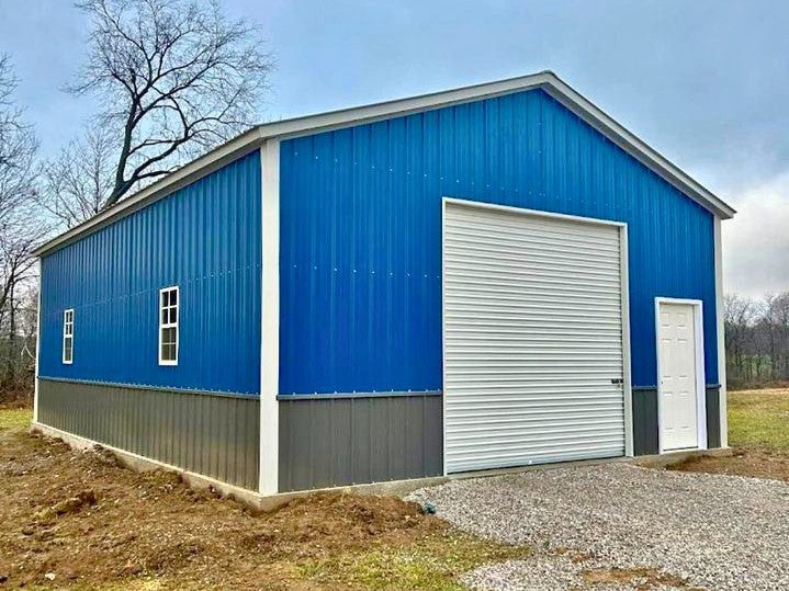 24' x 35' x 11' | Garage