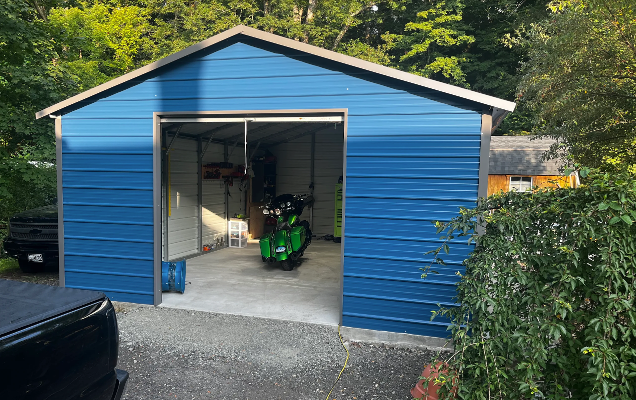 18' x 20' x 8' | Garage