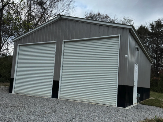 24' x 25' x 11' | Garage