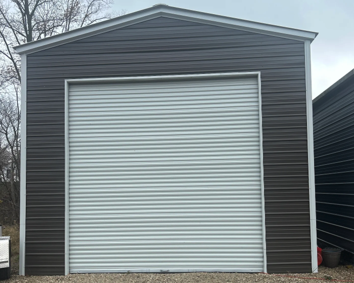 18' x 35' x 14' | Garage