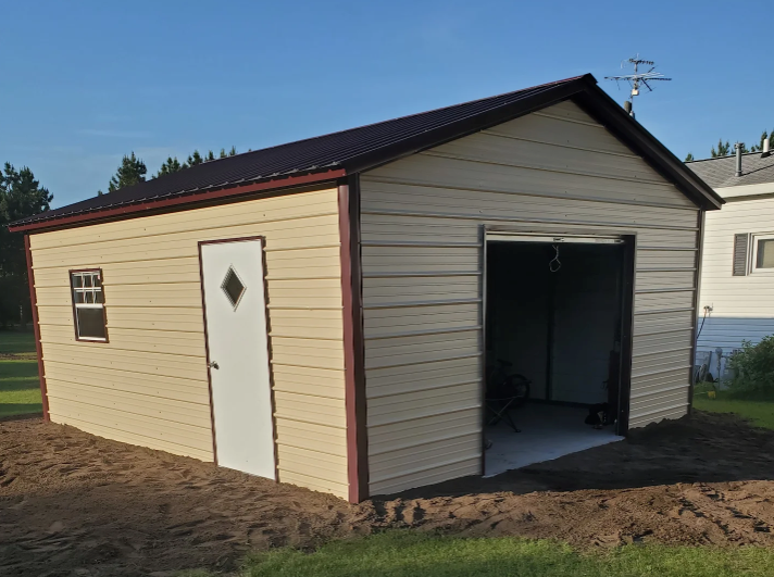 18' x 20' x 8' | Garage