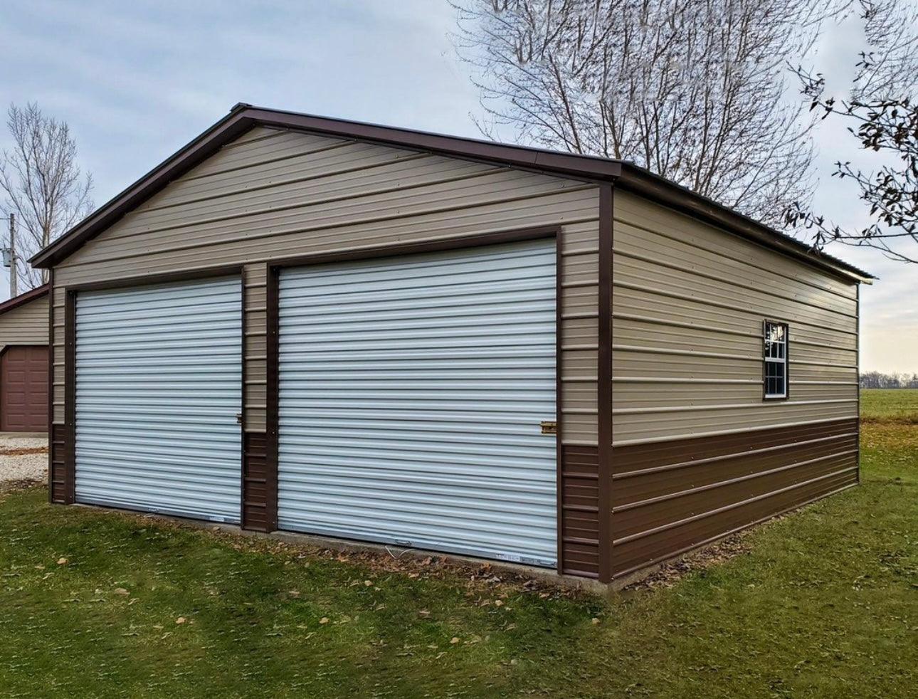 20' x 25' x 9' | Garage