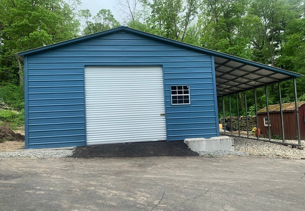 24' x 35' x 11' | Garage w/12' x 35' x 8' Lean-To